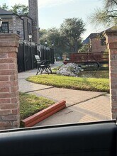 Building Photo - 8321 Nairn St