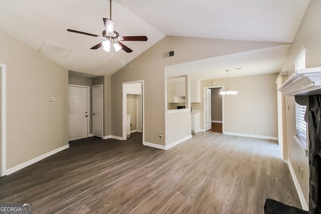 Foto del edificio - 155 Ingrams Ln