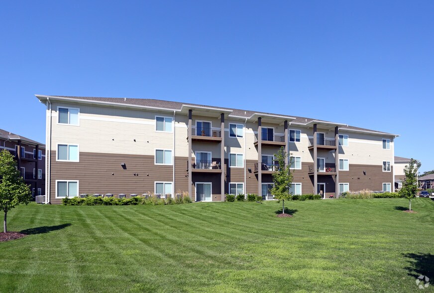 The Oaks at Lakeview Rentals Omaha, NE