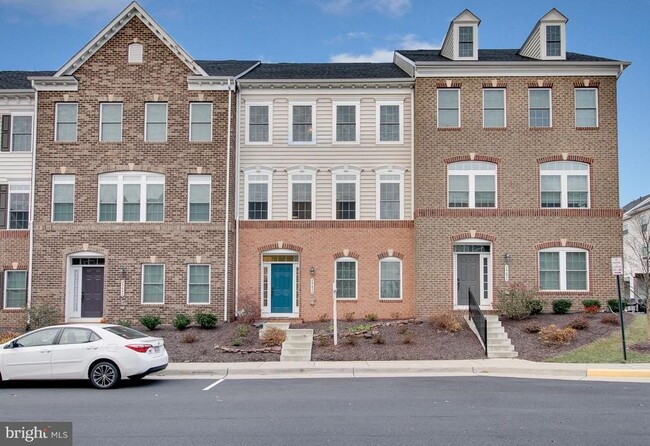 Building Photo - 24650 Red Lake Terrace