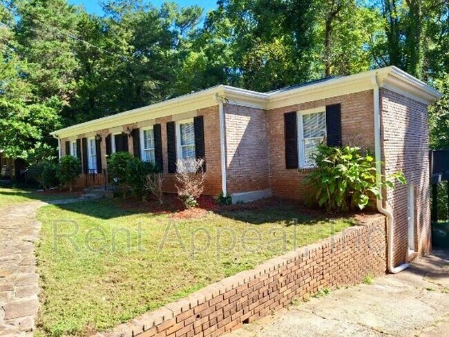 Building Photo - 469 Creekview Dr