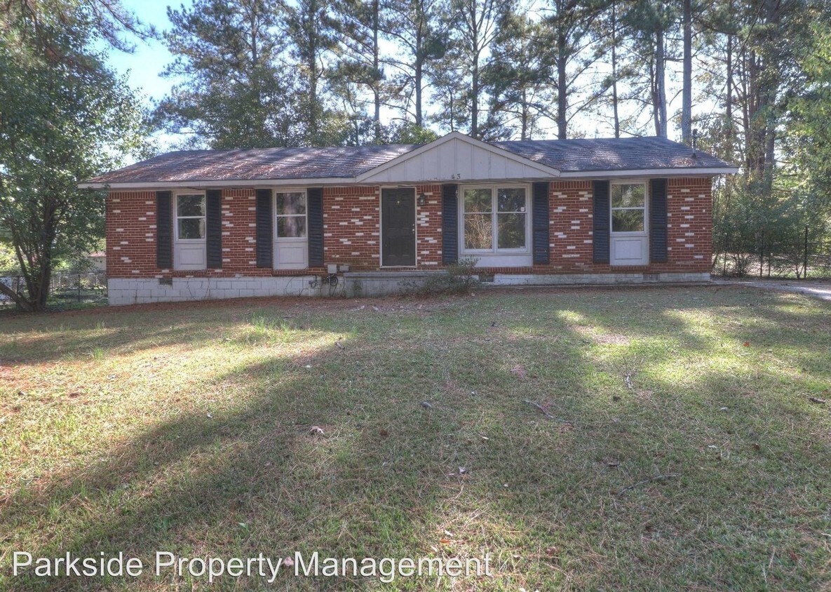 Primary Photo - 3 br, 1 bath House - 43 Darwin Dr