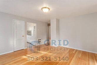 Building Photo - 1108 Grand Blvd