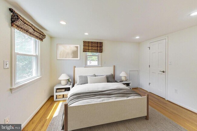 Foto del edificio - 4112 Spruell Dr