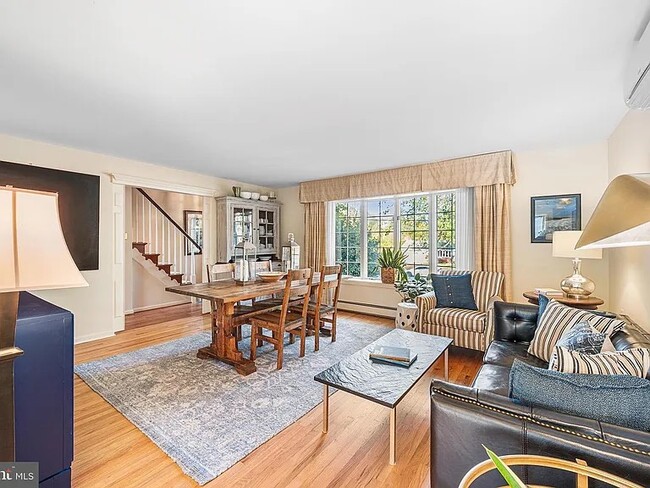 Building Photo - 13 Lopatcong Dr