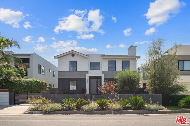 Foto del edificio - 3207 Thatcher Ave