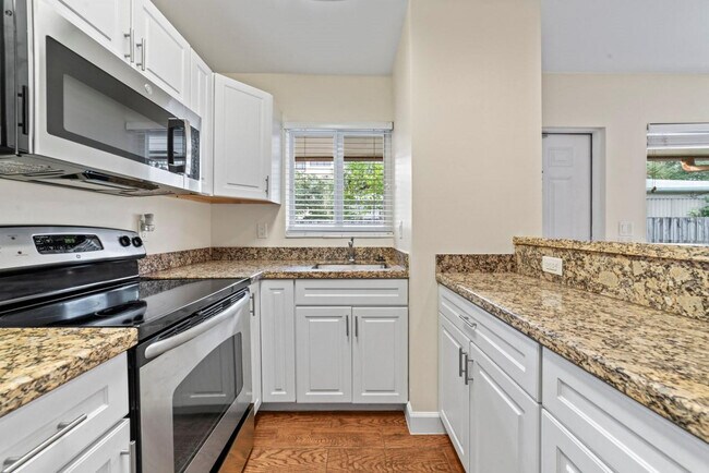 Foto del edificio - 404 SE 16th St