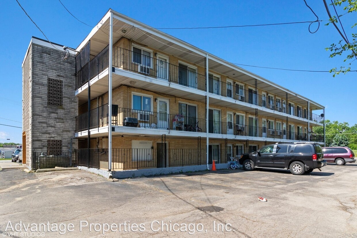 Building Photo - 4816 157th St