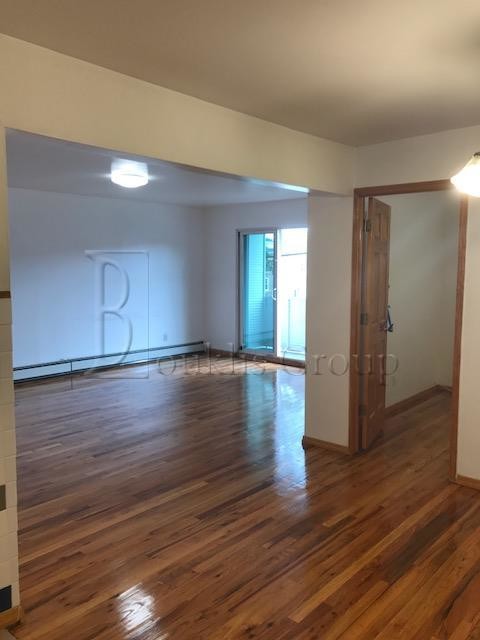 Primary Photo - 2052 45th St