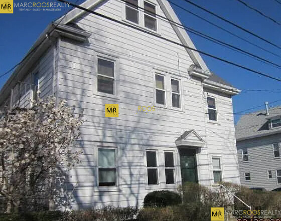 Building Photo - 23 Shepard St