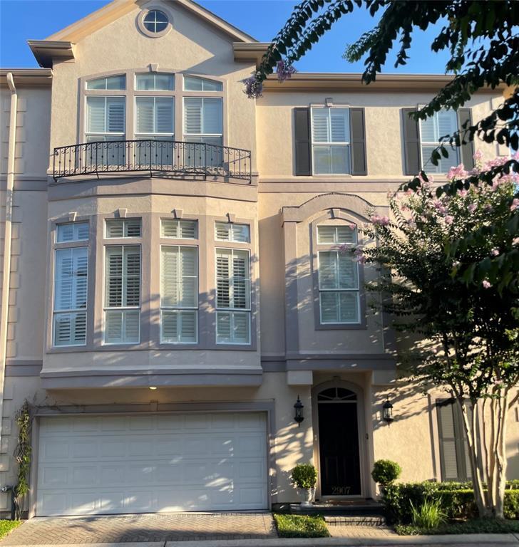Foto principal - 2907 Brompton Square Dr