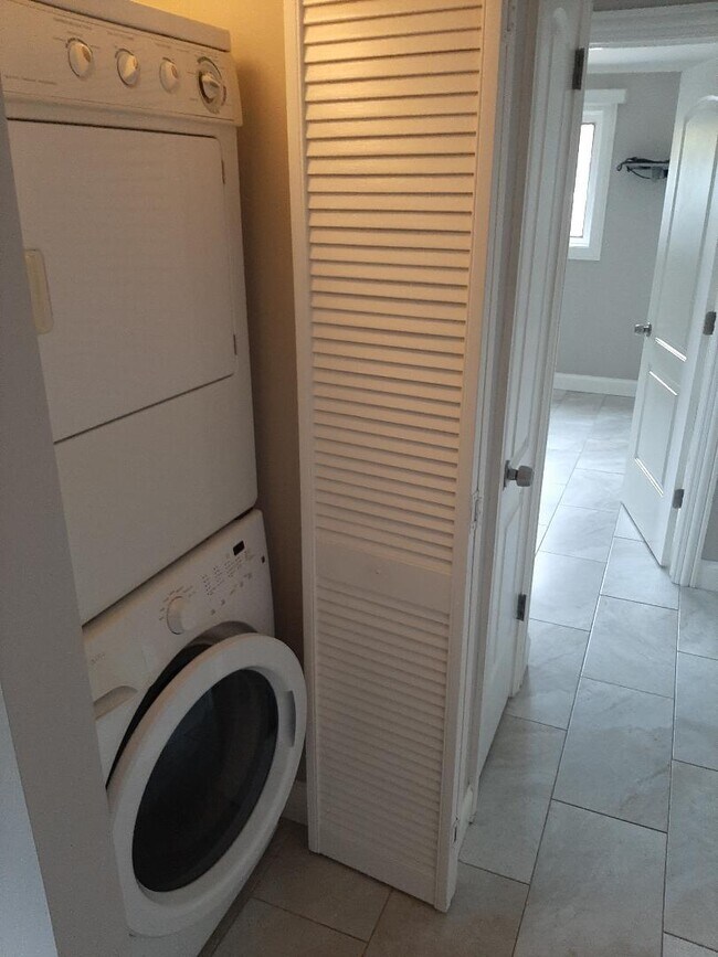 Foto del edificio - 6858 W Lode Dr