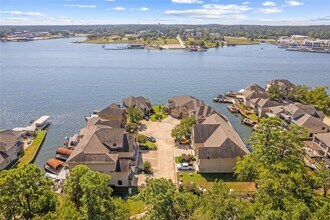 Building Photo - 356 Old Aqua Landing W
