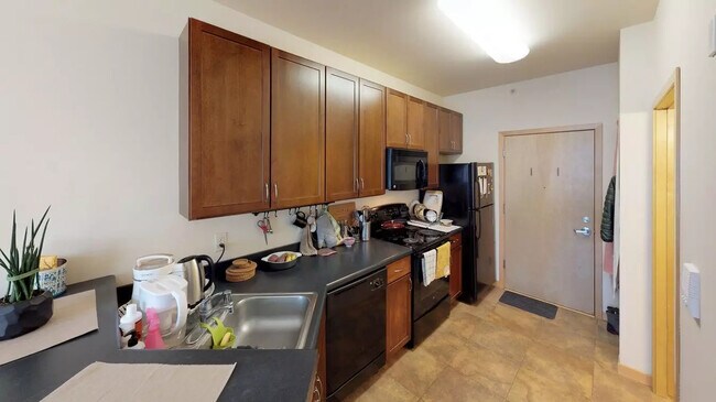 Foto del edificio - 301 S Livingston St