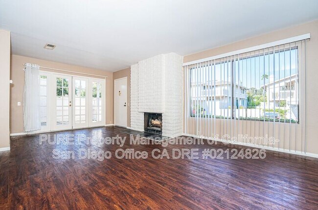 Building Photo - 3833 Camino Lindo