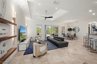 Building Photo - 27153 Barefoot Ln