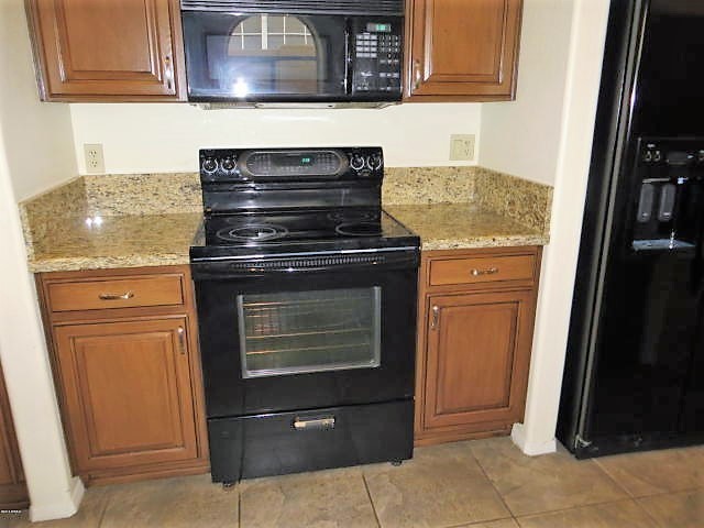 Building Photo - 2427 E Cathedral Rock Dr