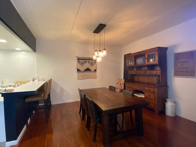 Foto del edificio - Riverside Condo at 1200 Riverside #1280