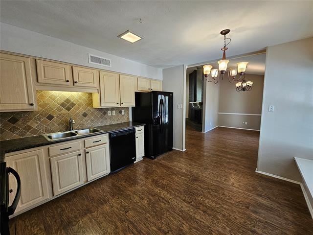 Building Photo - 7713 Jerome Dr