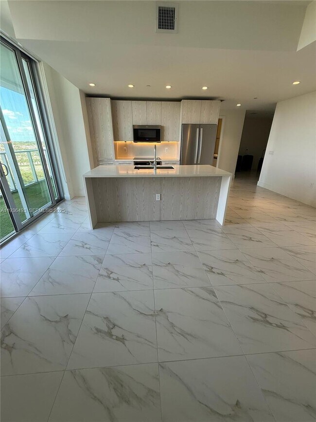 Foto del edificio - 2000 Metropica Wy