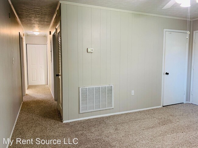 Building Photo - 3 br, 1 bath House - 708 N Harlem Cir