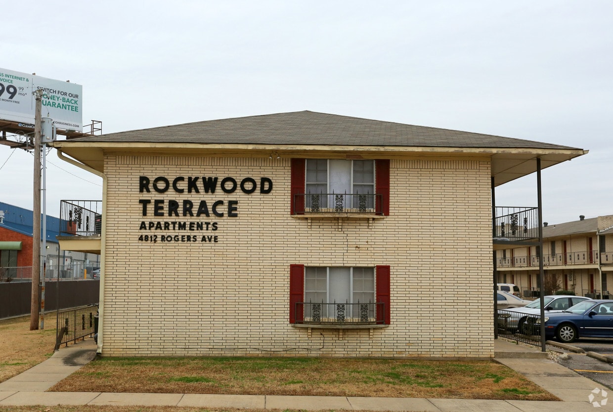 Building Photo - Rockwood Terrace Apartments