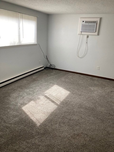 Foto del edificio - 6335 Robinson Rd