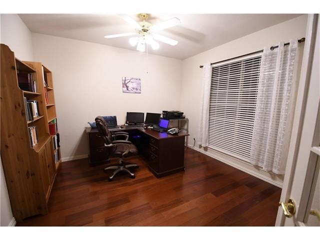 Foto del edificio - 4141 Silverthorne St