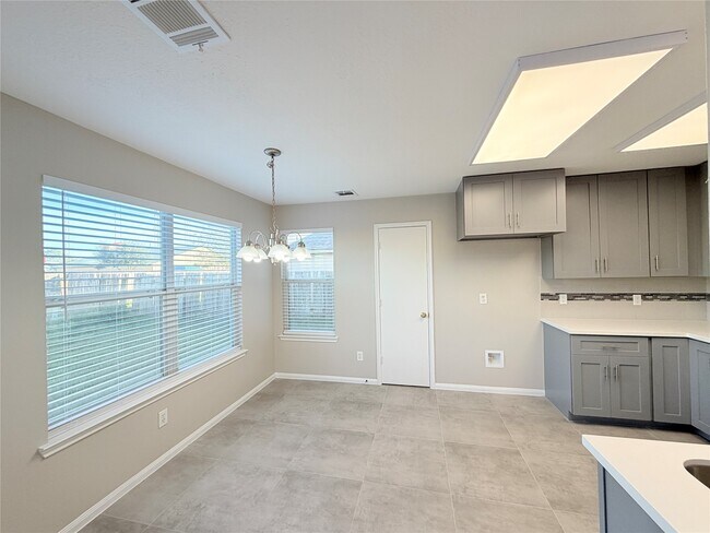 Foto del edificio - 5730 Landon Creek Ln