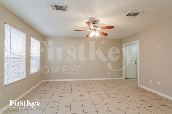 Foto del edificio - 947 Leadenhall Cir