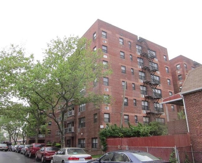 Foto del edificio - 1270 E 51st St