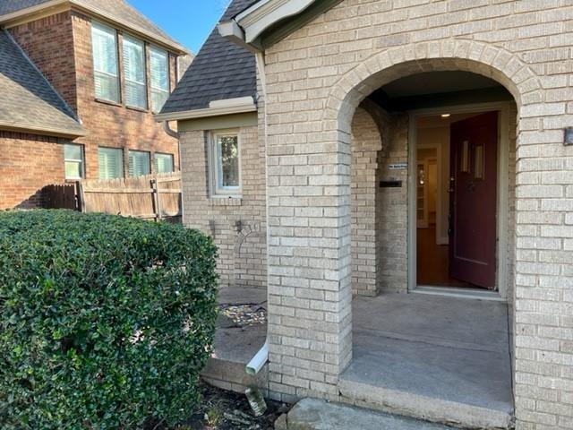 Foto del edificio - 5840 Prospect Ave