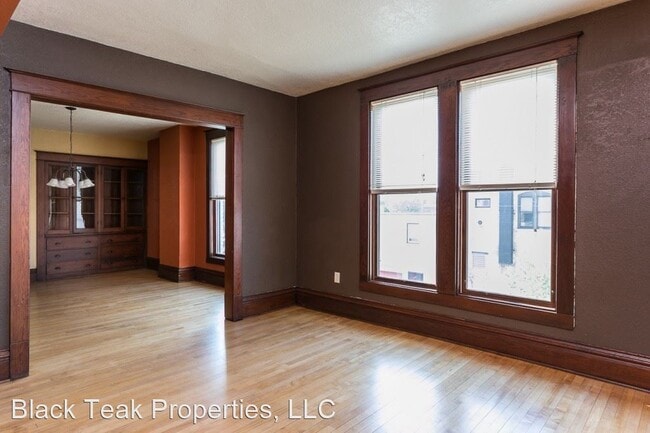Building Photo - 3 br, 2 bath House - 716 Oregon Street Unit A