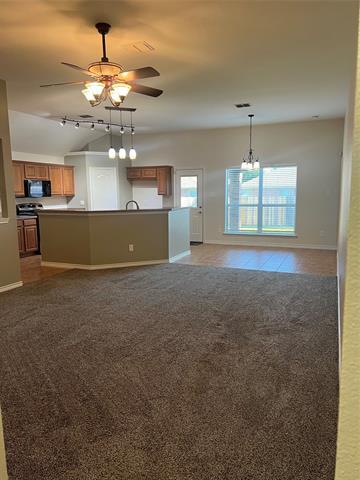 Building Photo - 4020 Twin Creeks Dr