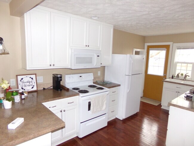 Building Photo - 4707 Stockwell St