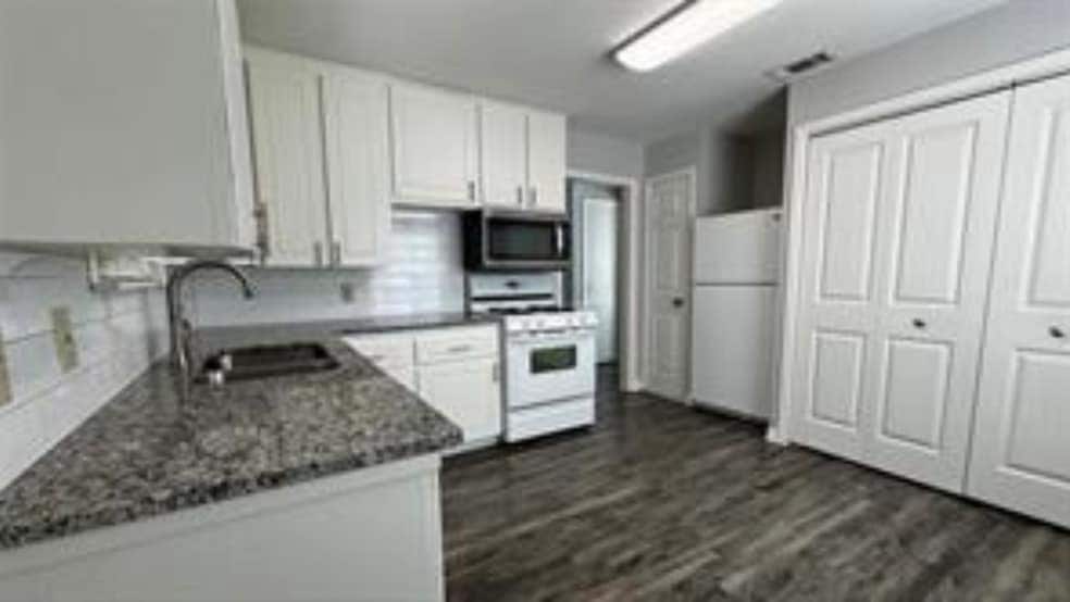Photo - 205 Merritt Street Unit