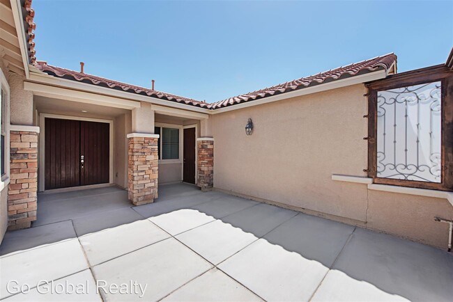 Building Photo - 5 br, 3.5 bath House - 7259 White Bloom (LH)