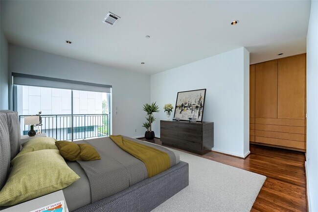 Foto del edificio - 1821 Southmore Blvd
