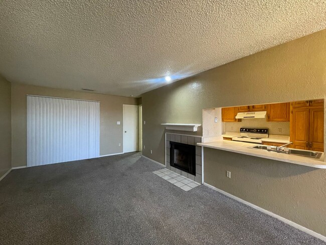 Building Photo - 657 Ruidosa Ave