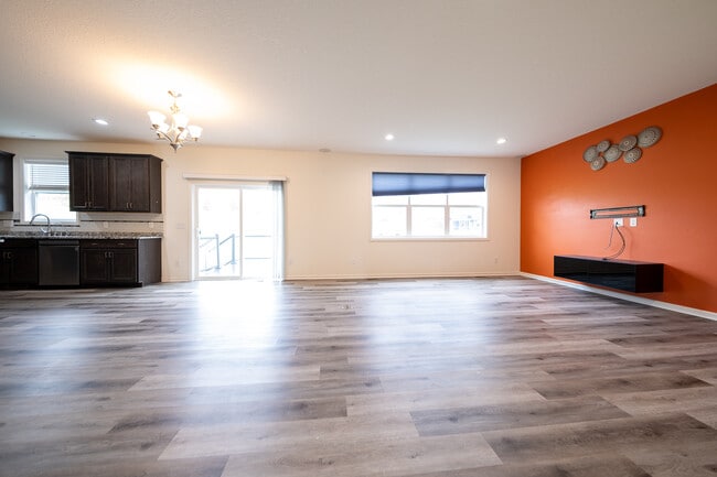 Building Photo - 7170 Archer Trl