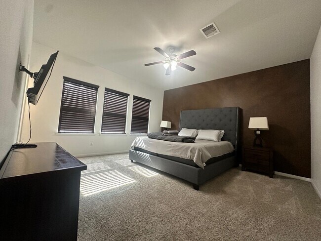 Foto del edificio - 3322 Harvest Meadow Ln