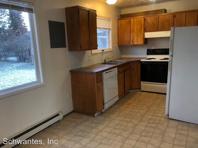 Building Photo - 8001 Duben Ave