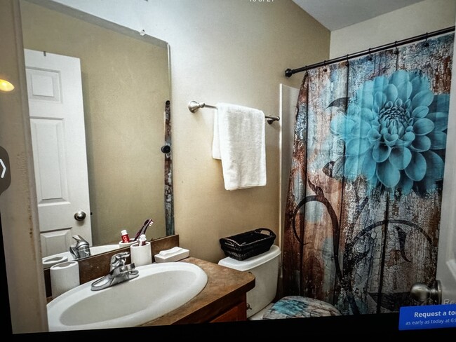 Building Photo - 621 Lewa Downs Dr