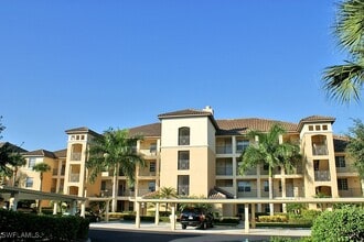 Building Photo - 4640 Turnberry Lake Dr