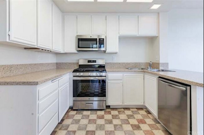 Building Photo - 29553 Courtney Pl