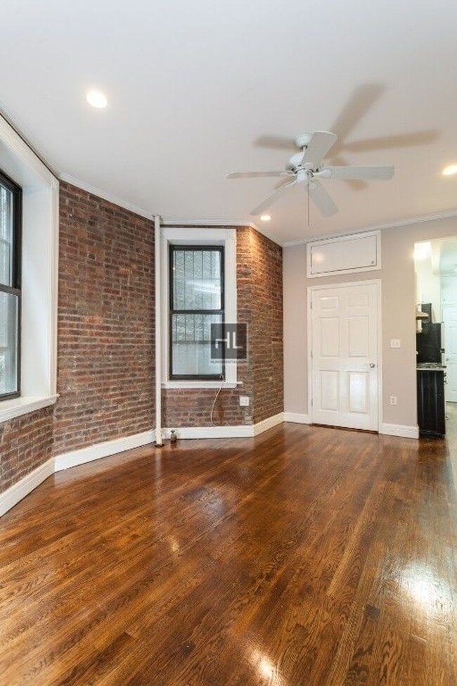 Building Photo - East 18th Street