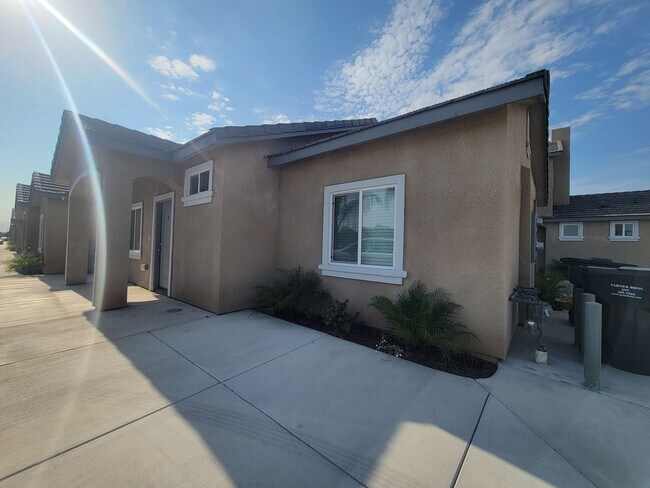 Foto del edificio - 8617 Frankie Lou St