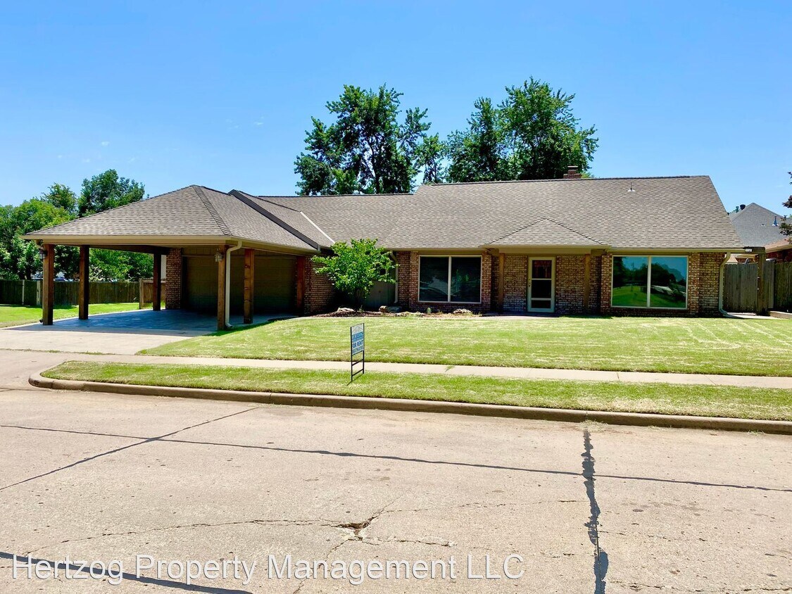 Primary Photo - 3 br, 2.5 bath House - 2504 Briar Ridge Road
