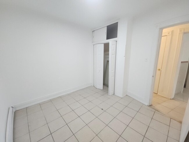 Foto del edificio - 4530 Hudson Ave