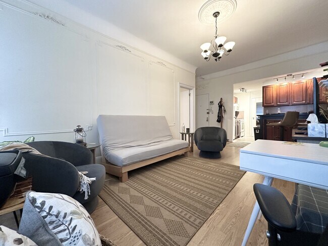 Foto del edificio - 320 W 106th St
